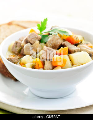 Brot-Futternapf Stockfoto