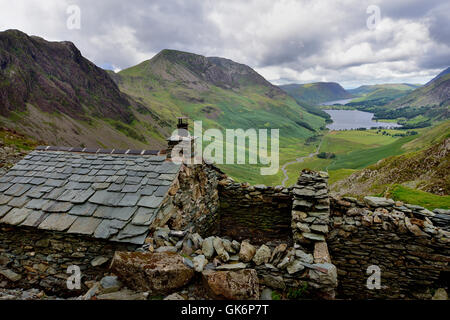 Berg-Schutzhütte auf Heuhaufen, Cumbria Stockfoto