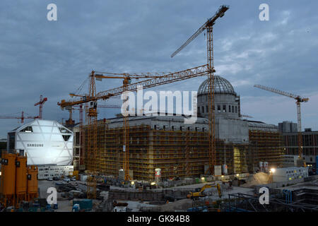 Berlin, Deutschland. 18. August 2016. Das Berliner Schloss-Baustelle in Berlin, Deutschland, 18. August 2016. Foto: Maurizio Gambarini/Dpa/Alamy Live News Stockfoto