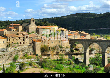 Die kleine Winzer-Dorf Minerve im Languedoc in Südfrankreich Stockfoto