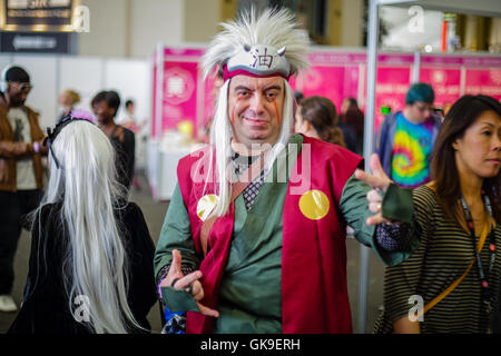 Cosplayer bei hyper Japan O2, London, UK 07.12.2015 Stockfoto