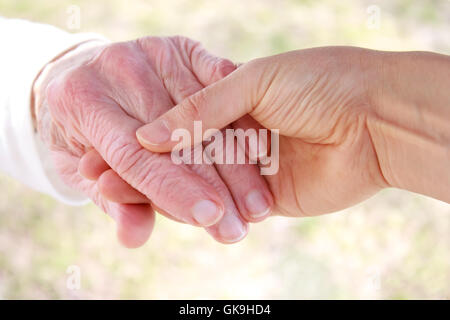 Hand-Hände Altern Stockfoto