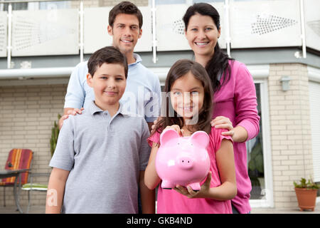 Frau zum Kreditgeschäft institution Stockfoto