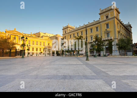 Gebäude der National Bank of Greece in Athen Kotzia Quadrat. Stockfoto