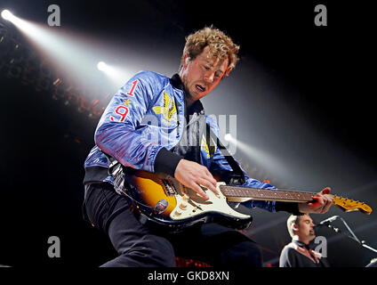 Erforming bei Manchester Arena Featuring kaputt: Busted, James Bourne wo: Manchester, Vereinigtes Königreich bei: 21. Mai 2016 Stockfoto