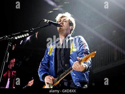 Erforming bei Manchester Arena Featuring kaputt: Busted, James Bourne wo: Manchester, Vereinigtes Königreich bei: 21. Mai 2016 Stockfoto