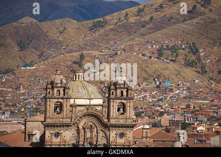 Historischen Iglesia De La Compania in der Plaza de Armas von Cusco in Peru. Stockfoto