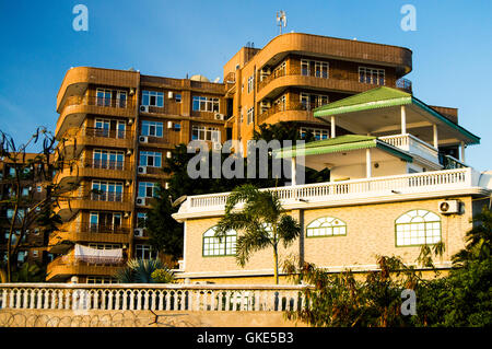 Privathaus und Appartementhaus, Dar-es-Salaam, Tansania Stockfoto