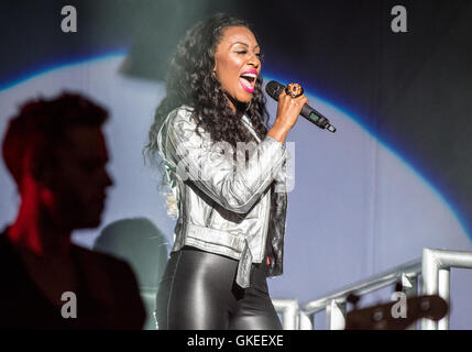 Beverley Knight tritt im The Pavilion in Bournemouth, England Featuring: Beverley Knight Where: Bournemouth, Vereinigtes Königreich: 24. Mai 2016 Stockfoto