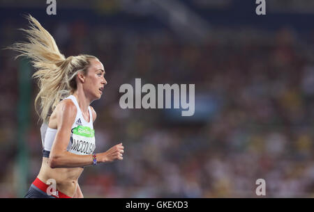 Großbritanniens Eilish McColgan während der 5000 m Frauen-Finale im Olympiastadion am vierzehnten Tag der Olympischen Spiele in Rio, Brasilien. Stockfoto