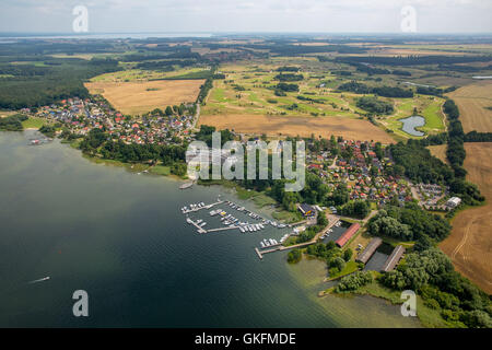 Luftaufnahme, untere Fleesensee mit Iberostar Hotel, Göhren-Lebbin, Mecklenburgische Seenplatte, gelegentlich Schweiz Stockfoto
