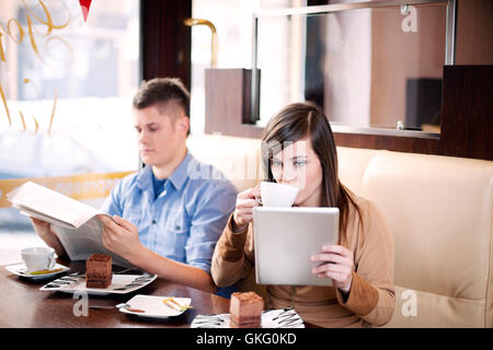 Frau-Café-restaurant Stockfoto