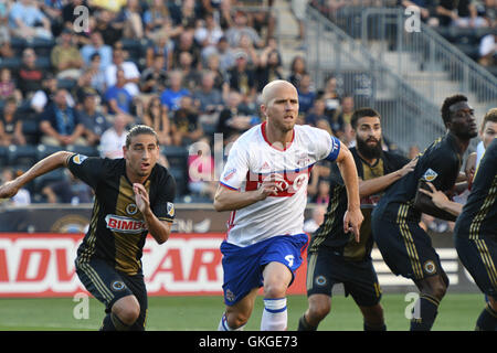 Chester, Pennsylvania, USA. 20. August 2016. Toronto FC-Spieler, MICHAEL BRADLEY (4) im Kampf gegen die Philadelphia Union während des Spiels statt Talen-Energie-Stadion in Chester Pa Credit: Ricky Fitchett/ZUMA Draht/Alamy Live News Stockfoto