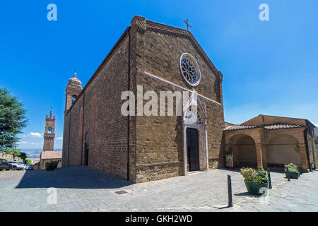 Die Kirche St. Agostino in Montalcino, Toskana, Italien. Stockfoto