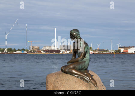 Kopenhagen, Dänemark - 17. August 2016: Berühmte Statue der kleinen Meerjungfrau von Künstler Eddvard Eriksen Stockfoto