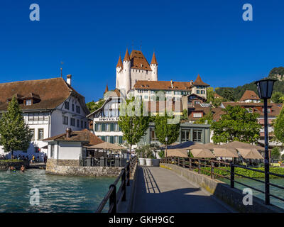 Altstadt von Thun, und Schloss Thun, Berner Oberland, Schweiz, Europa Stockfoto