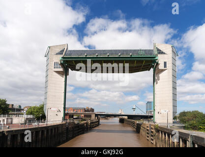 Kingston upon Hull Tidal surge Barrier river Hull, Yorkshire, England, Großbritannien Stockfoto