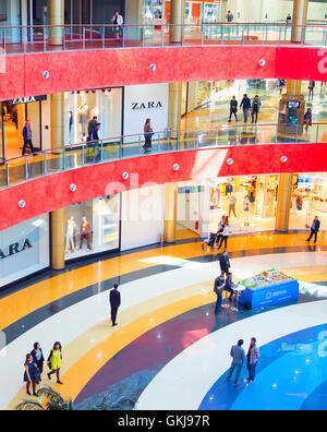 Tiflis (Tbilissi) Mall - größte Shopping-Mall im südlichen Kaukasus. Stockfoto