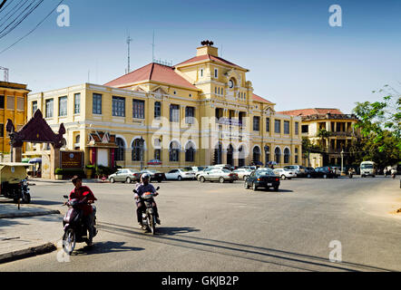 alten kolonialen Französisch Architektur Postamt in zentralen Phnom Penh Stadt Kambodscha Stockfoto