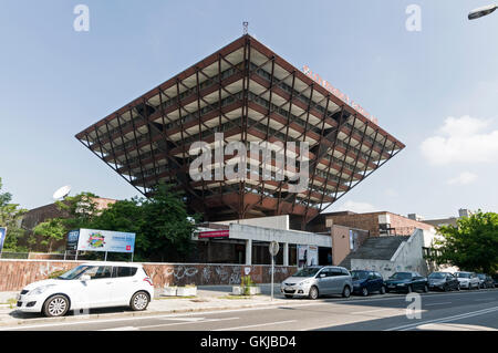 Eine kommunistische Architektur entworfen, errichtet in den 60er und 70er Jahren ist der slowakischen Radiosender – Slovenský wie (jetzt anmelden Stockfoto