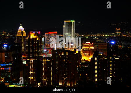 Blick auf den Xinyi Bezirk vom Elefantenberg aus Stockfoto