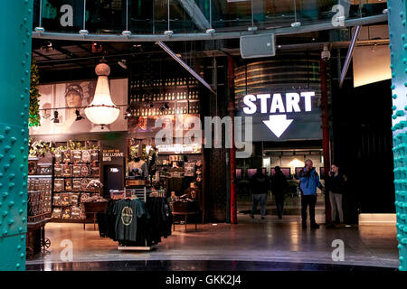 Start der Lagerhaus-Tour in der Guinness Brauerei St.James Gate Dublin Irland Stockfoto