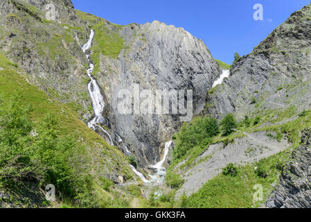 Ferrand Wasserfall im Naturpark des Oisans, Frankreich, Europa Stockfoto