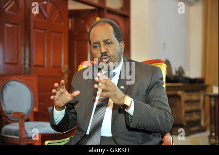 Somalias Präsident Hassan Sheikh Mohamud spricht am 29. Juni 2015 an die Nation, als das Land 55 Jahre Unabhängigkeit feiert und über Somalias Fortschritte und künftige Herausforderungen reflektiert. Stockfoto