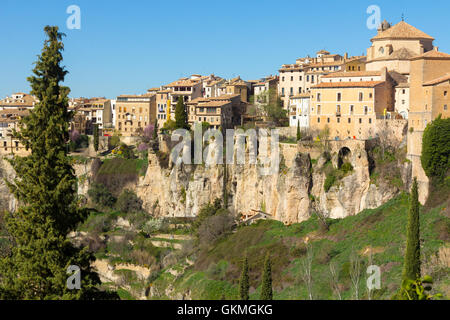 Berühmten hängenden Häuser von Cuenca in Spanien Stockfoto