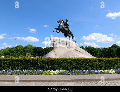 Sankt PETERSBURG, Russland - 17. Juni 2016: Denkmal der russische Zar Peter der große, bekannt als der eherne Reiter, St. Peter Stockfoto