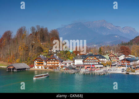 Schönau am Königssee Königsee bin / Kings Lake im Herbst, Nationalpark Berchtesgaden, Bayerische Alpen, Bayern, Deutschland Stockfoto