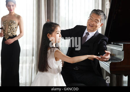 Aristokratische Familie Versammlungen Stockfoto