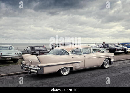 Autos auf dem Display auf Whitstable Classic Motor Show, Tankerton Pisten Kent UK Stockfoto