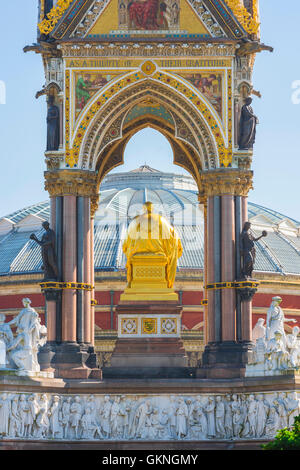 Albert Memorial London, Rückansicht des Albert Memorial (und Royal Albert Hall Dome) Kensington Gardens, London, UK Stockfoto