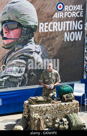 Royal Air Force recruiting jetzt stall beim Bournemouth Air Festival im August Stockfoto