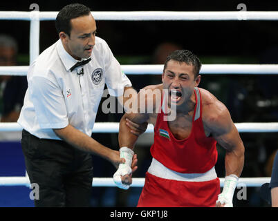 Usbekistan Bektemir Melikuziev feiert den Sieg in der Männer Mitte 75 kg am sechzehnten Tag der Olympischen Spiele in Rio, Brasilien. PRESSEVERBAND Foto. Bild Datum: Sonntag, 21. August 2016. Bildnachweis sollte lauten: Owen Humphreys/PA Wire. NUR ZUR REDAKTIONELLEN VERWENDUNG Stockfoto