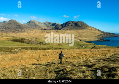 Die Rum Cuillin Berge und Harris Bay über Glen Harris, Isle of Rum, Scotland, UK Stockfoto