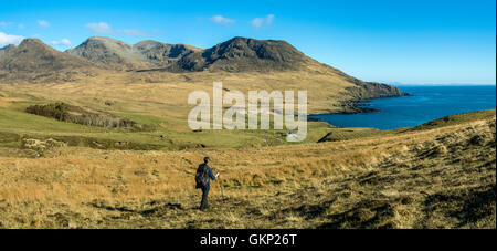 Die Rum Cuillin Berge und Harris Bay über Glen Harris, Isle of Rum, Scotland, UK Stockfoto