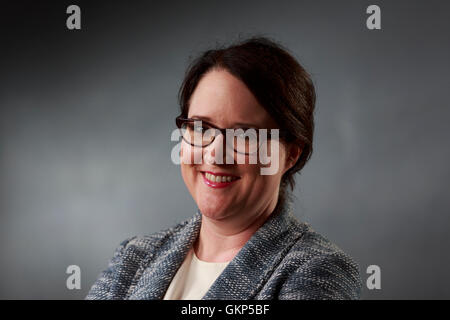 Edinburgh, UK. 21. August 2016. Edinburgh International Book Festival 9. Tag. Edinburgh International Book Festival findet statt in Charlotte Square Gardens. Edinburgh. Abgebildete Helen Ellis. Pako Mera/Alamy Live-Nachrichten Stockfoto