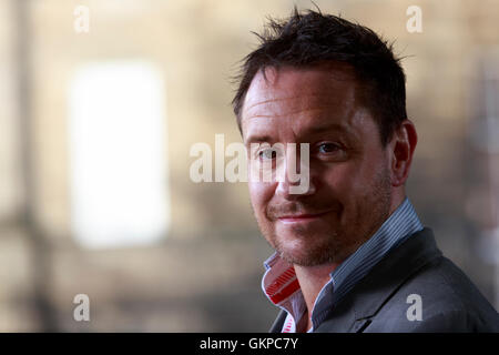 Edinburgh, UK. 22. August 2016. Edinburgh International Book Festival 9. Tag. Edinburgh International Book Festival findet statt in Charlotte Square Gardens. Edinburgh. Abgebildete Jon Holmes. Pako Mera/Alamy Live-Nachrichten Stockfoto