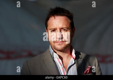 Edinburgh, UK. 22. August 2016. Edinburgh International Book Festival 9. Tag. Edinburgh International Book Festival findet statt in Charlotte Square Gardens. Edinburgh. Abgebildete Jon Holmes. Pako Mera/Alamy Live-Nachrichten Stockfoto