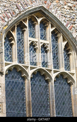 Ranworth Kirche Rundbogenfenster Norfolk Broads England UK Stockfoto