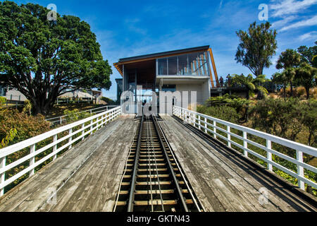 Wellington, New Zealand - 3. März 2016: Ansicht Strecke von Wellington Cable Car Endstation Kelburn Stockfoto