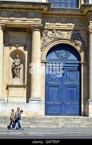 VERSAILLES, Frankreich - 19. April 2015: Kirche Notre-Dame, Versailles, Frankreich Stockfoto