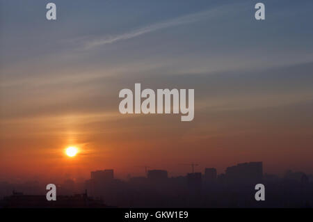 Blick auf den Sonnenaufgang in Kiew Stockfoto