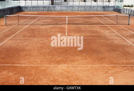 Leere Tennis-Sandplatz Stockfoto