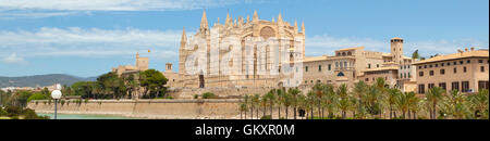 Mallorca-La Seu Kathedrale und Almudaina Palma De Mallorca in Spanien Stockfoto