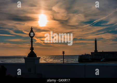 Sonnenuntergang auf Margate Beach Dämmerung Ruhe Meer Thanet Kent England Stockfoto