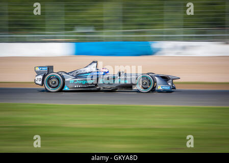 Donington Park, UK. 24. August 2016. Formel E Testing Day in Donnington Park Raceway 2016 Credit: David Holbrook/Alamy Live News Stockfoto