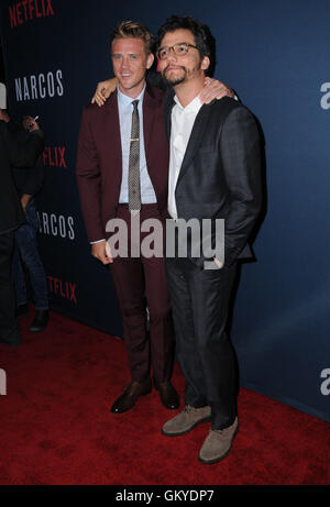 Hollywood, CA, USA. 24. August 2016. 24. August 2016 - Hollywood, Kalifornien. Boyd Holbrook, Wagner Moura. Netflix '' Narcos'' Staffel 2 und Screening statt auf Arclight Hollywood. Bildnachweis: Birdie Thompson/AdMedia Credit: Birdie Thompson/AdMedia/ZUMA Draht/Alamy Live-Nachrichten Stockfoto